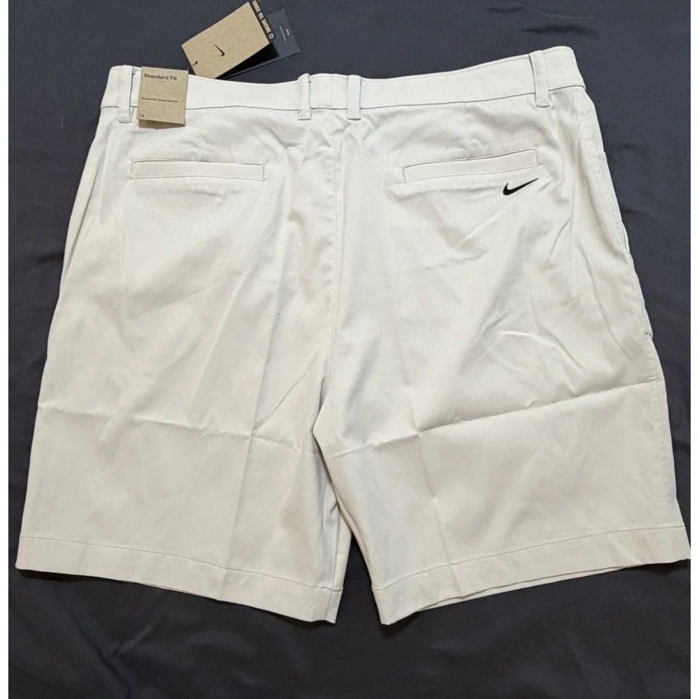 Nike Tour Men's Repel 8
